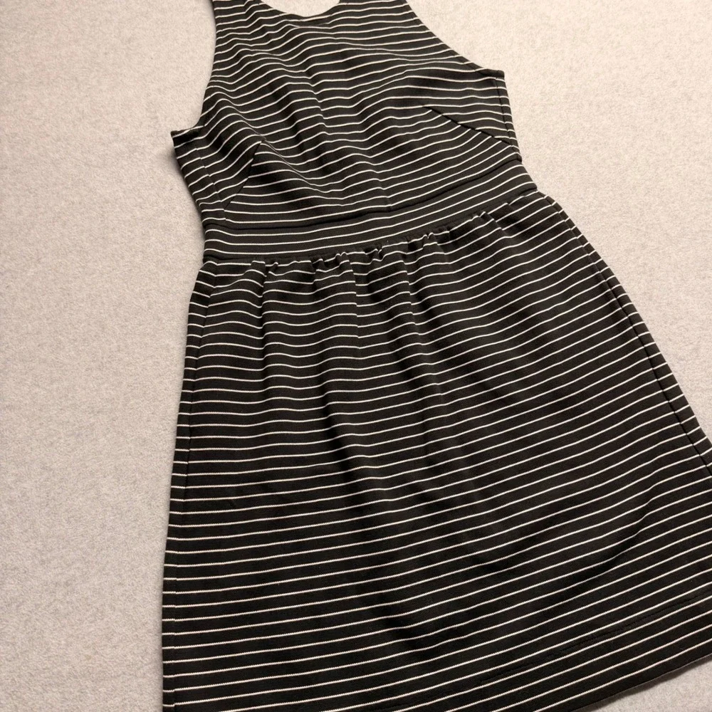 Madewell Black White Striped Fit‎ Flare Dress Sleeveless Racerback Size Medium